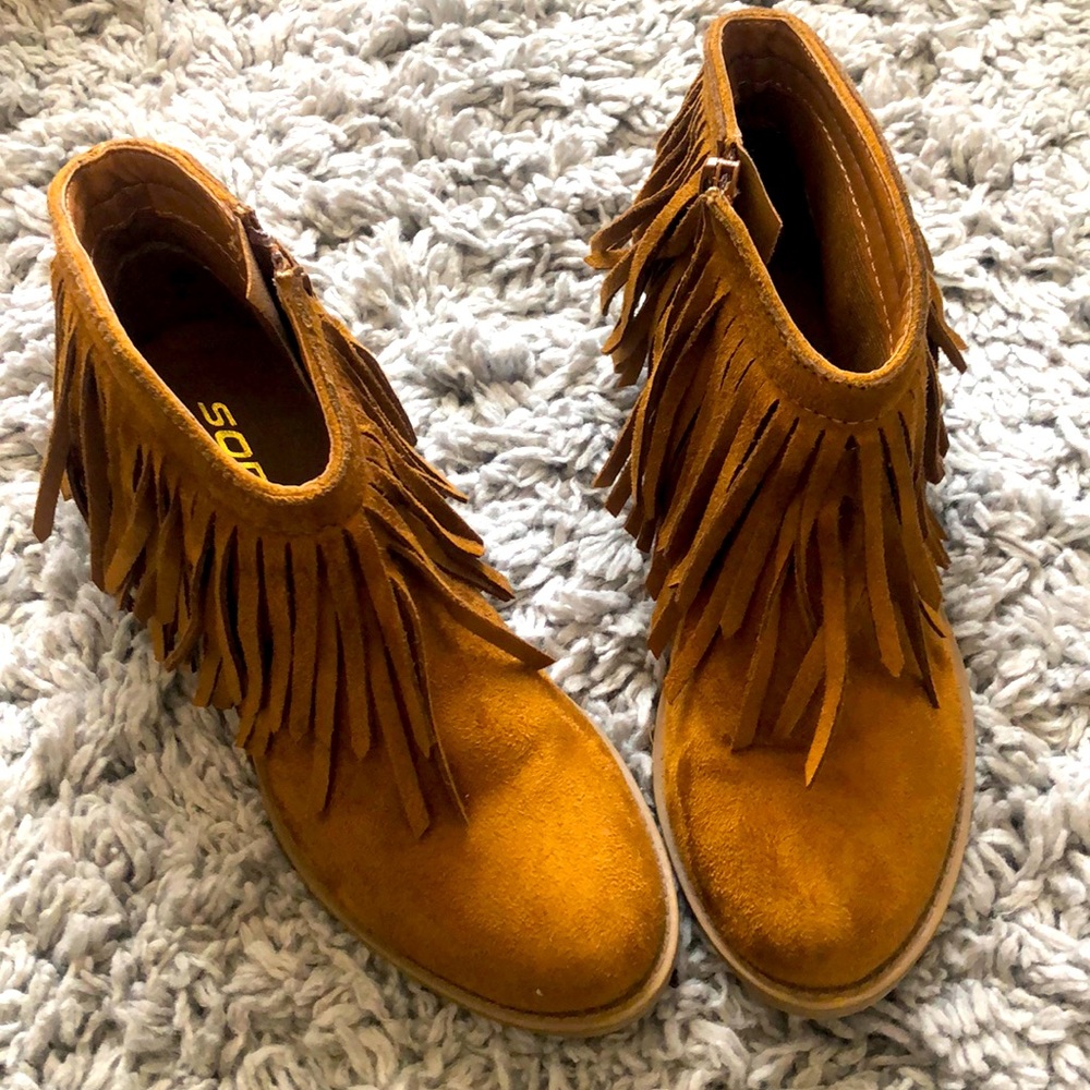 Soda ankle boots 🥾